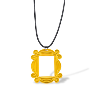 friends-frame-necklace-1